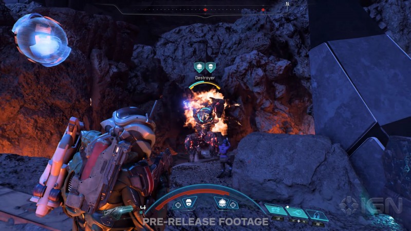 Азари Пиби стреляет в Разрушителя из пистолета - cкриншот из геймплейного видеоролика Mass Effect: Andromeda