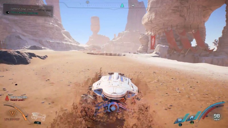 Скотт Райдер катается по грязи на планете Элааден на Кочевнике, скриншот